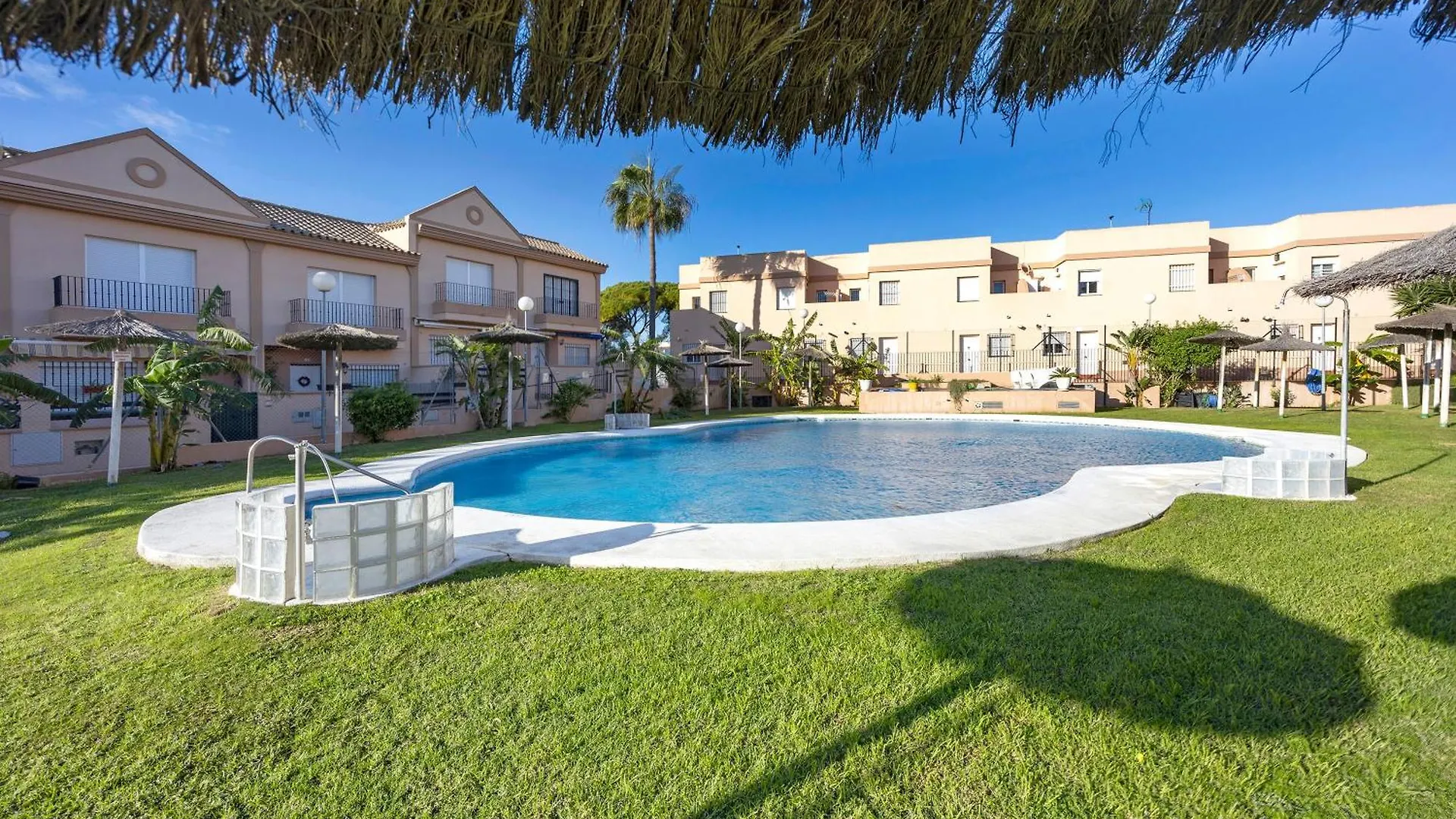 Apartamento Barrosa Al-Andalus contacts